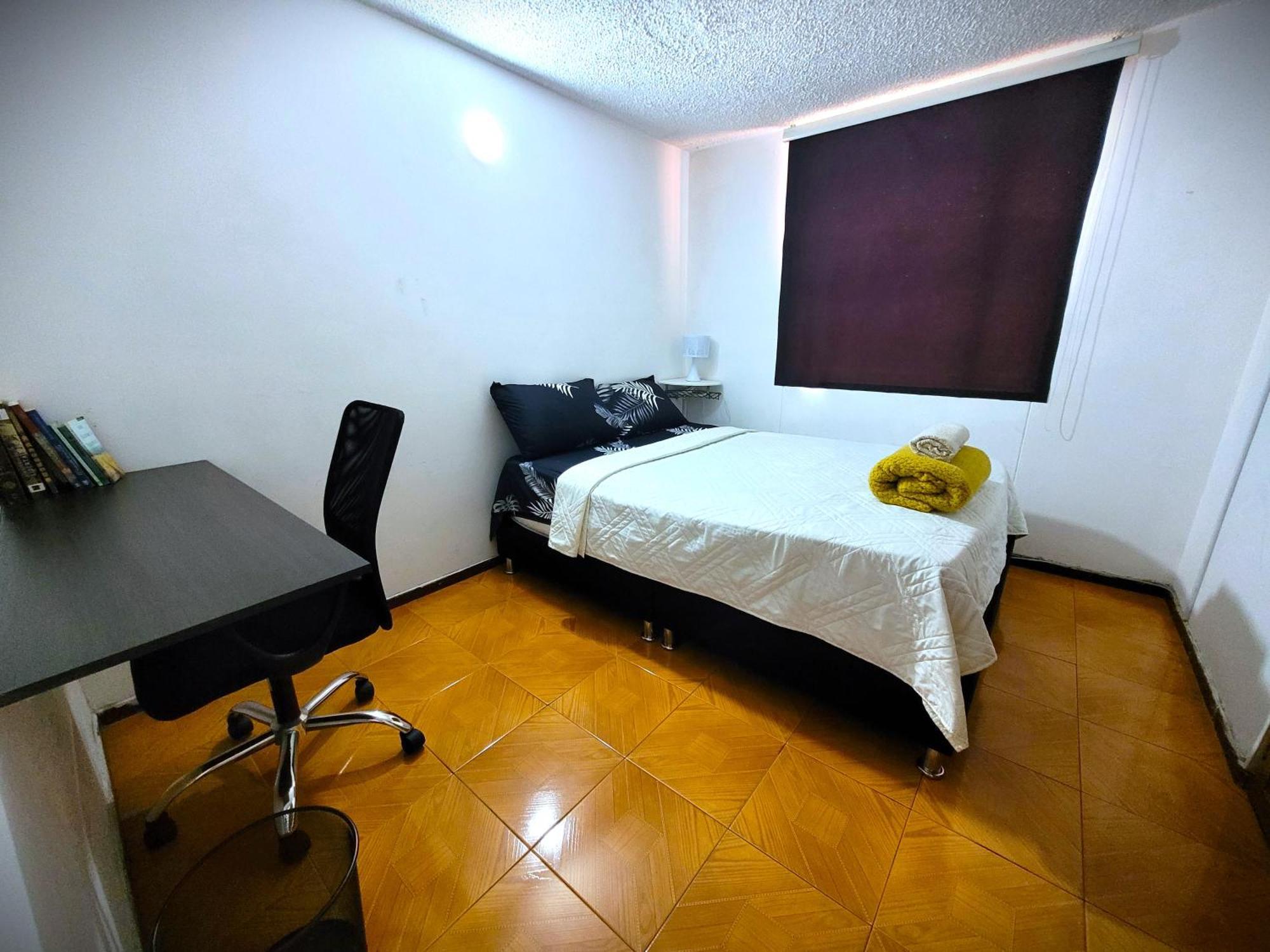 Lovely Private In In Cedritos *